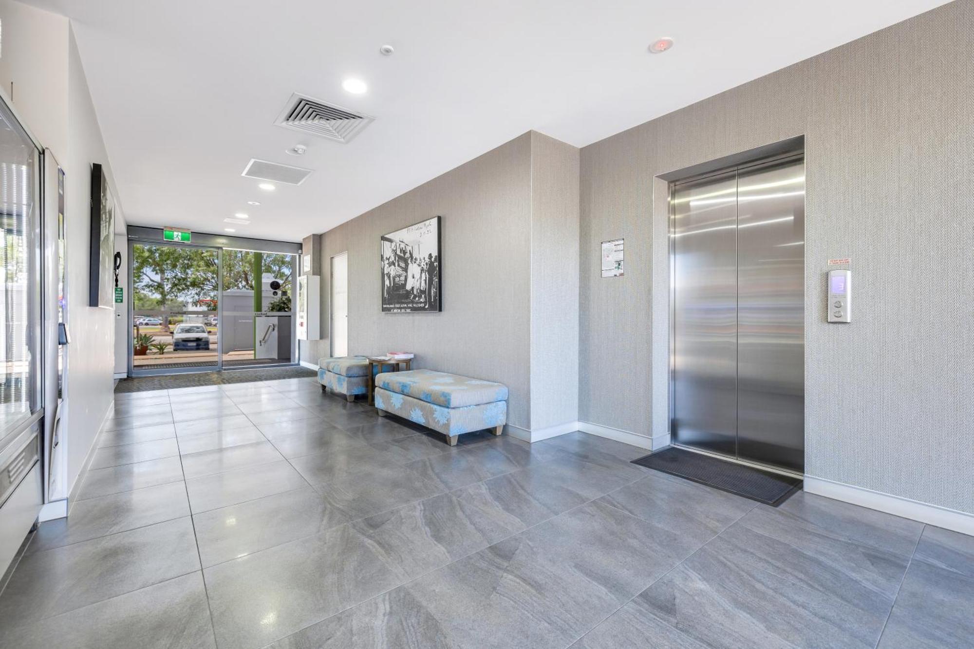 Hudson Berrimah Aparthotel Darwin Buitenkant foto