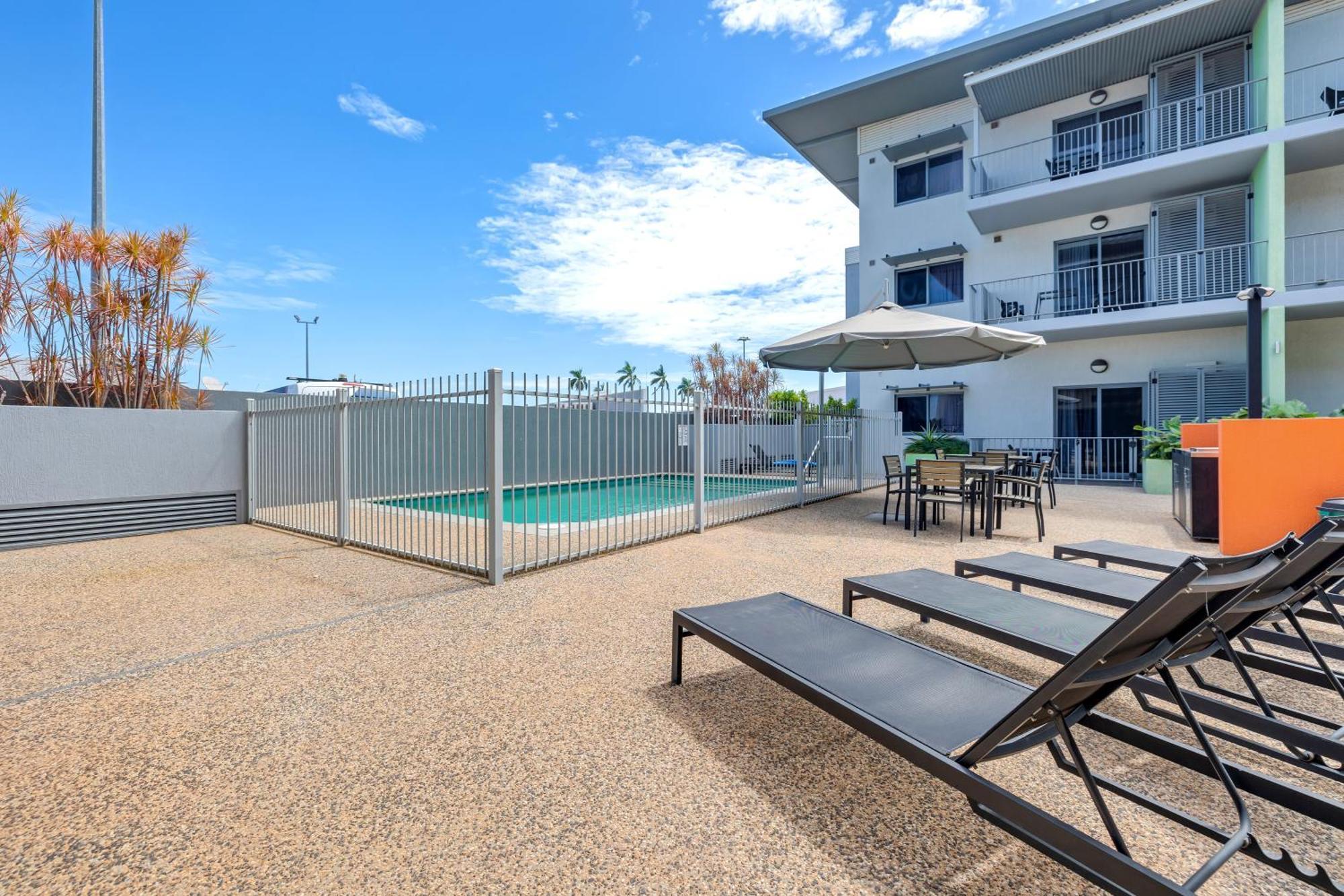 Hudson Berrimah Aparthotel Darwin Buitenkant foto